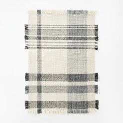 Laurelhurst Indoor/Outdoor Plaid Rug Black/White - Threshold™ Designed With Studio McGee -Threshold Décor Deals Store GUEST f44c5e5d 51f2 4640 8c5a e9280099a73d